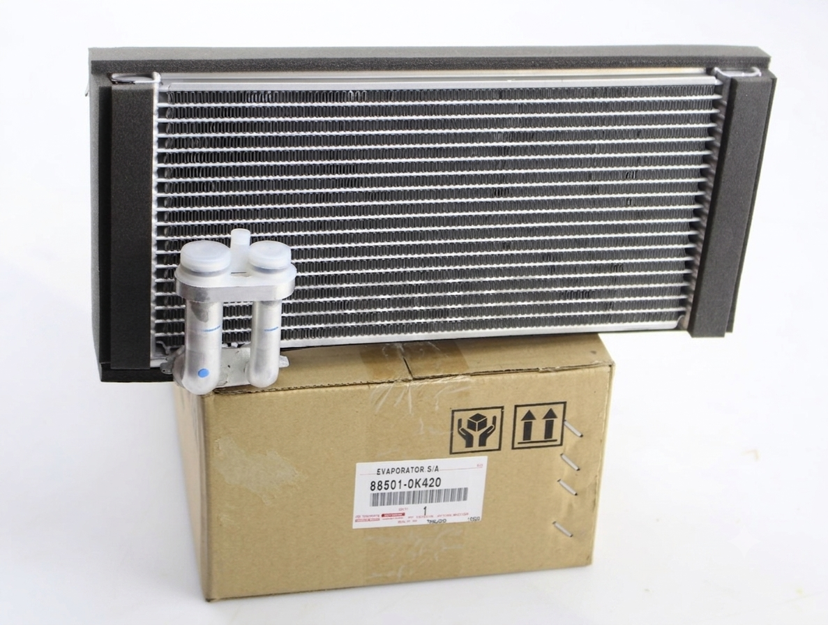 Évaporateur de Climatisation d'Origine Toyota (OEM) - Référence 88501-0K420